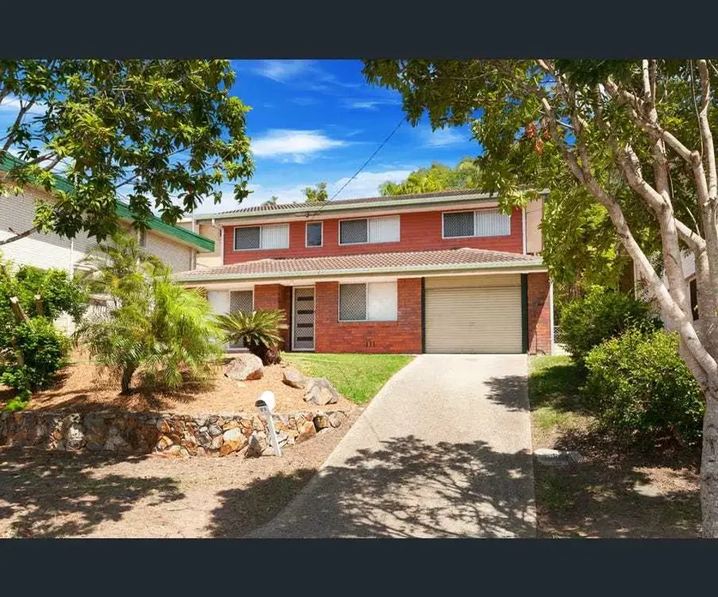 Family Living in Ferny Hills- Low Maintenance