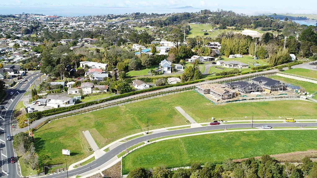 Stanmore Bay Premium Section to Build Your Dream Home!