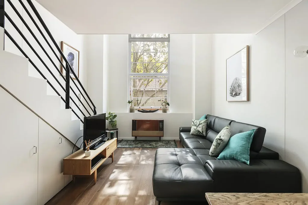 Warehouse-style apartment in Moore Park Gardens