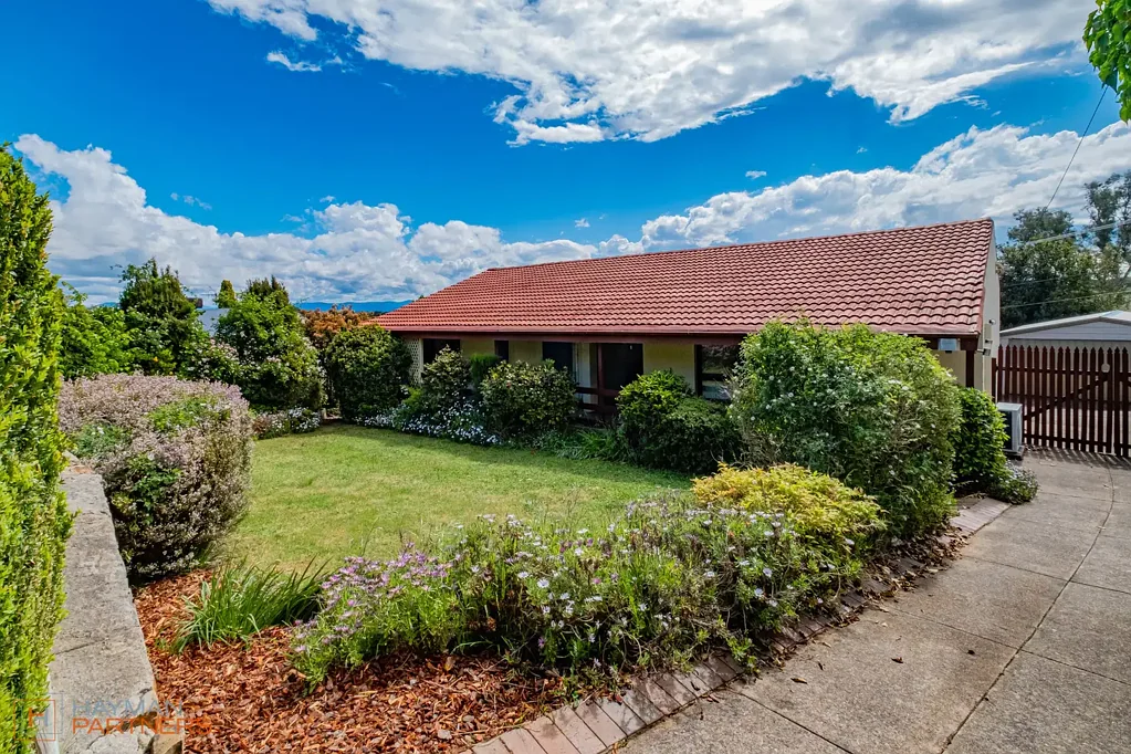 55 Baracchi Crescent, Giralang, ACT 2617
