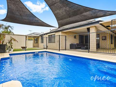 Success 5 Bedroom Welcome to Your Dream Family Home!