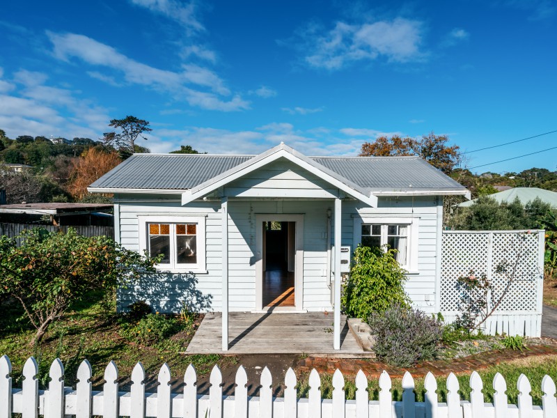 24 Hamilton Road, Surfdale, Auckland, 2 habitaciones, 1 baños