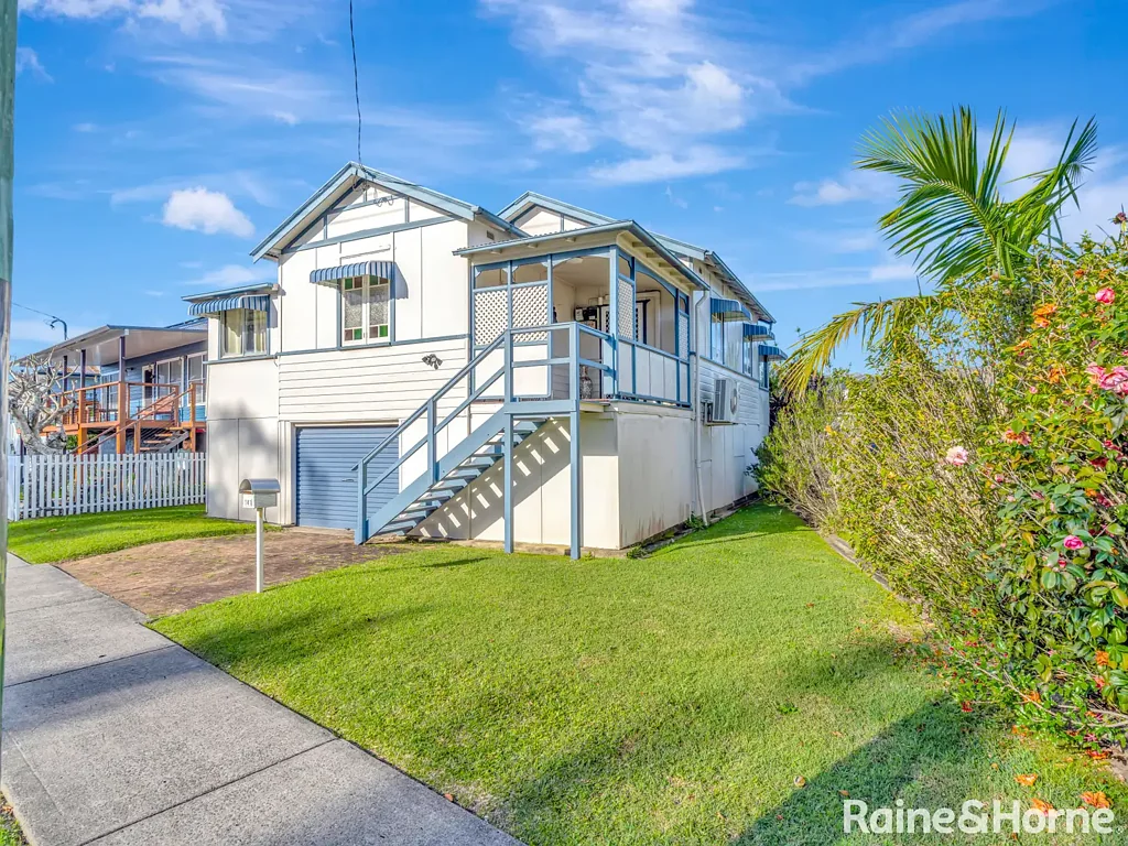 Maclean 4 Bedroom Space, Views and Convenience in the Heart of Maclean