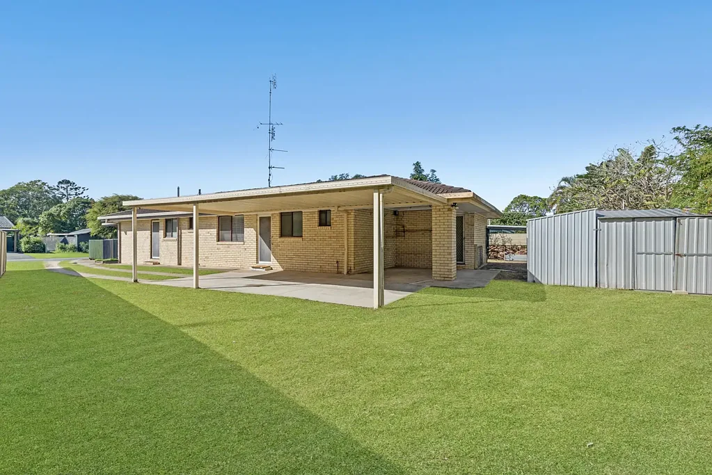 Tweed Heads West 3房  Comfortable Single-Level Duplex Packed with Potential