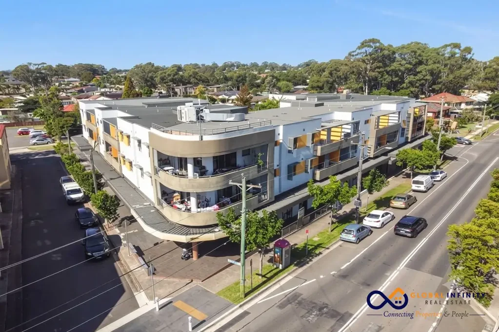 ULTRA-CONVENIENT MODERN LIVING | Sun-Drenched 2-Bedder Right Opposite Toongabbie Station!