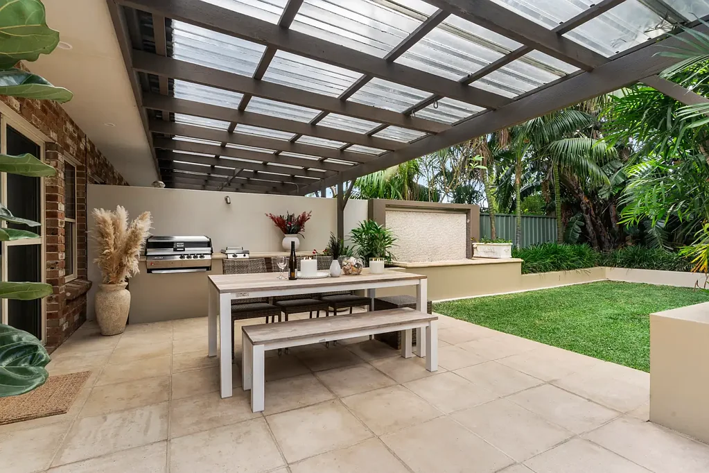 28B Crammond Boulevarde, Caringbah, NSW 2229