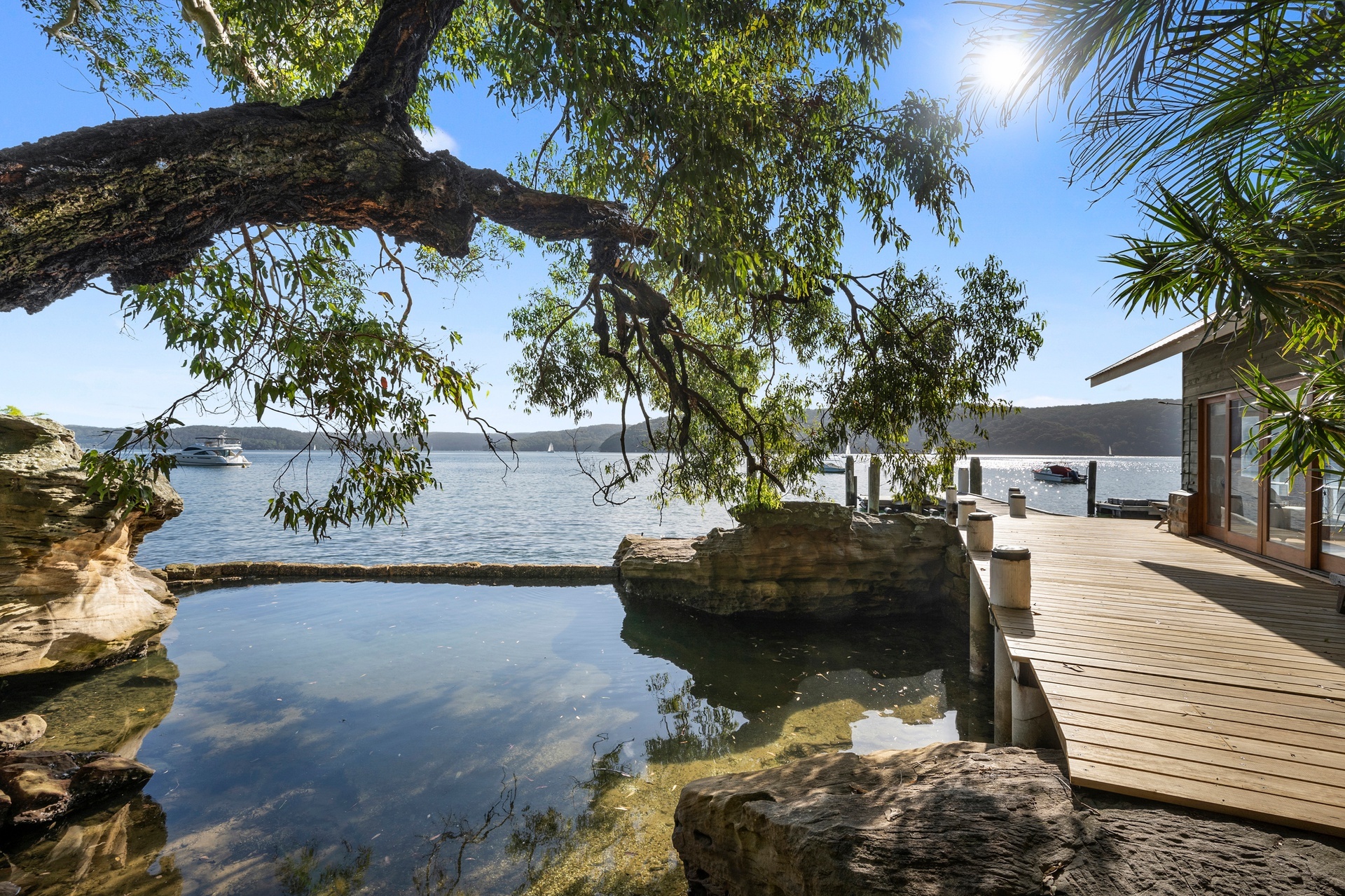 183 RIVERVIEW RD, AVALON BEACH NSW 2107, 0 chambres, 0 salles de bain, House