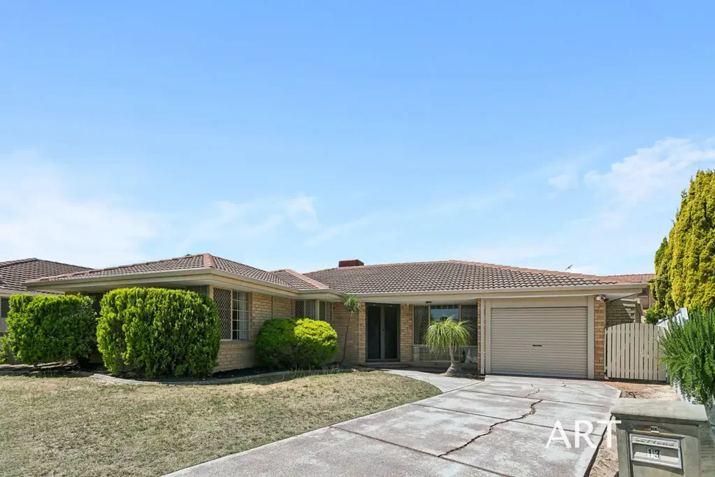 13 Pine Grove, Kardinya, WA 6163