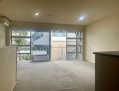 Unit Q/241 Rosedale Road, Albany, North Shore City, 0房, 0浴, Office Building