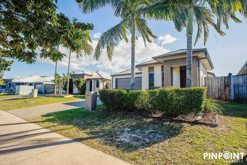 5 Cable Court, Blacks Beach, QLD 4740