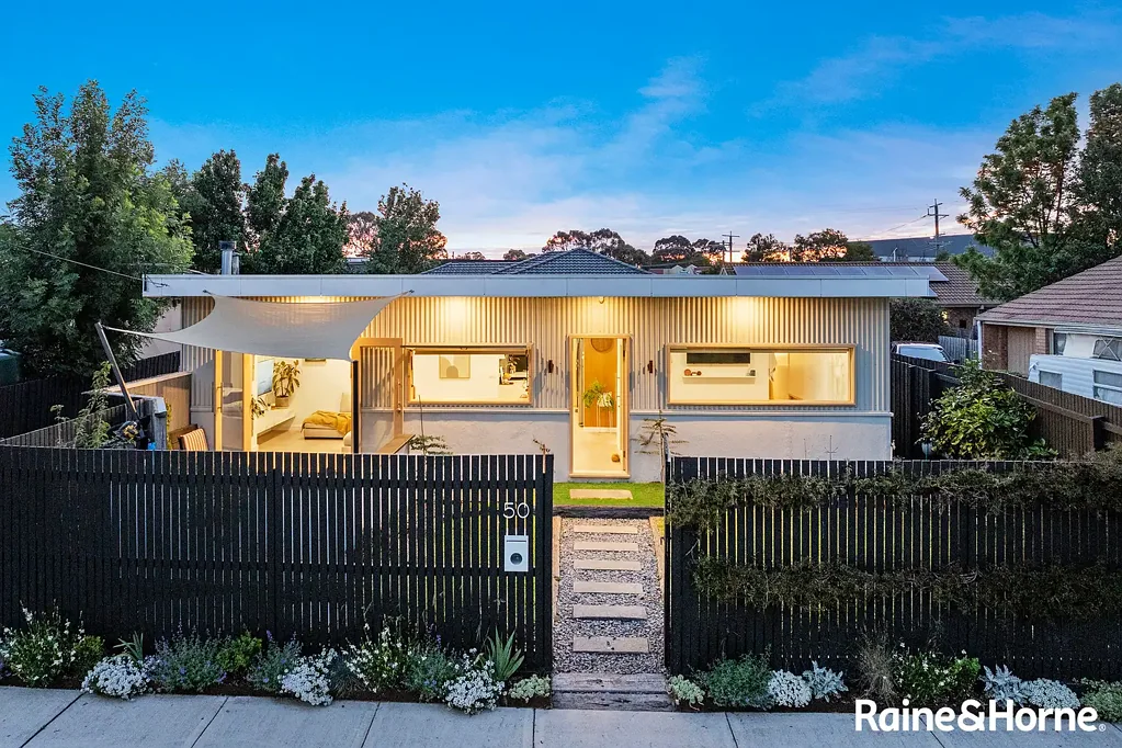 50 Marklin st, Cranbourne, VIC 3977