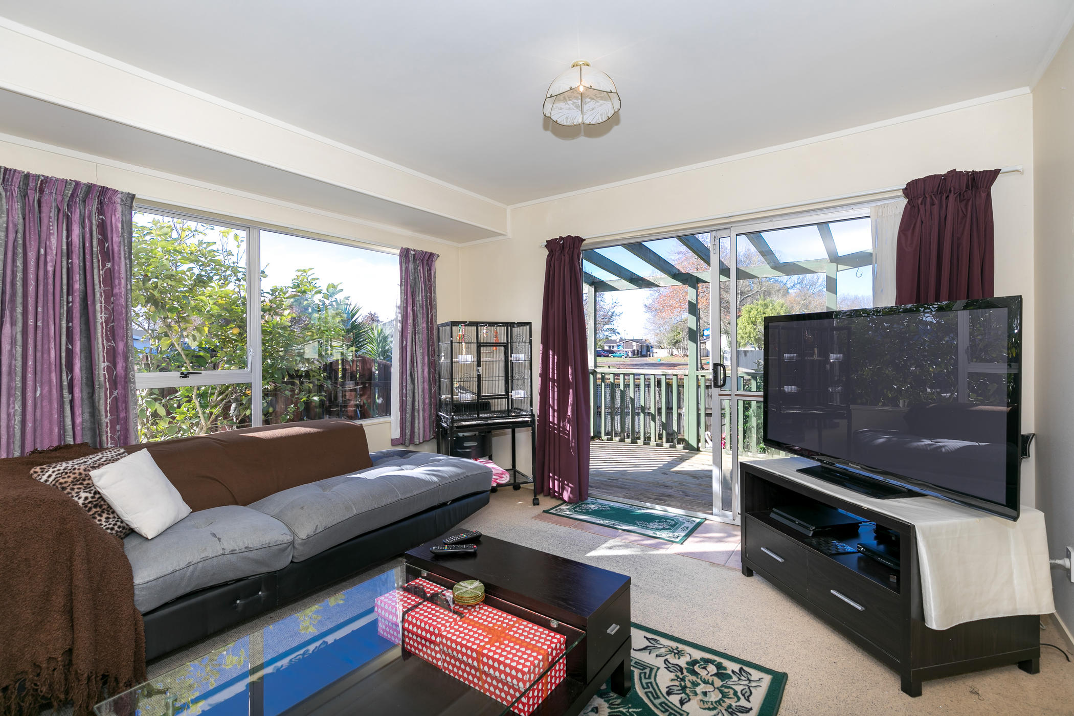 36 Oakfield Crescent, Pukete, Hamilton, 3 rūma, 1 rūma horoi