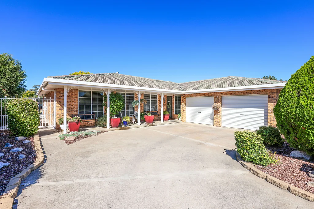 23 Dibar Drive, Tamworth, NSW 2340