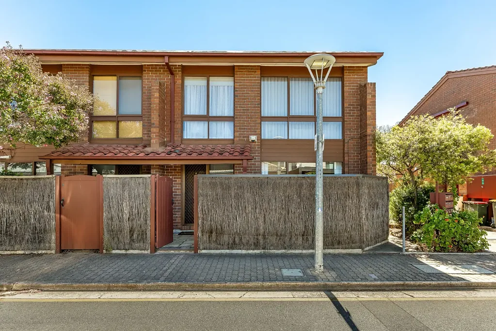 2/96 Sussex Street, North Adelaide, SA 5006