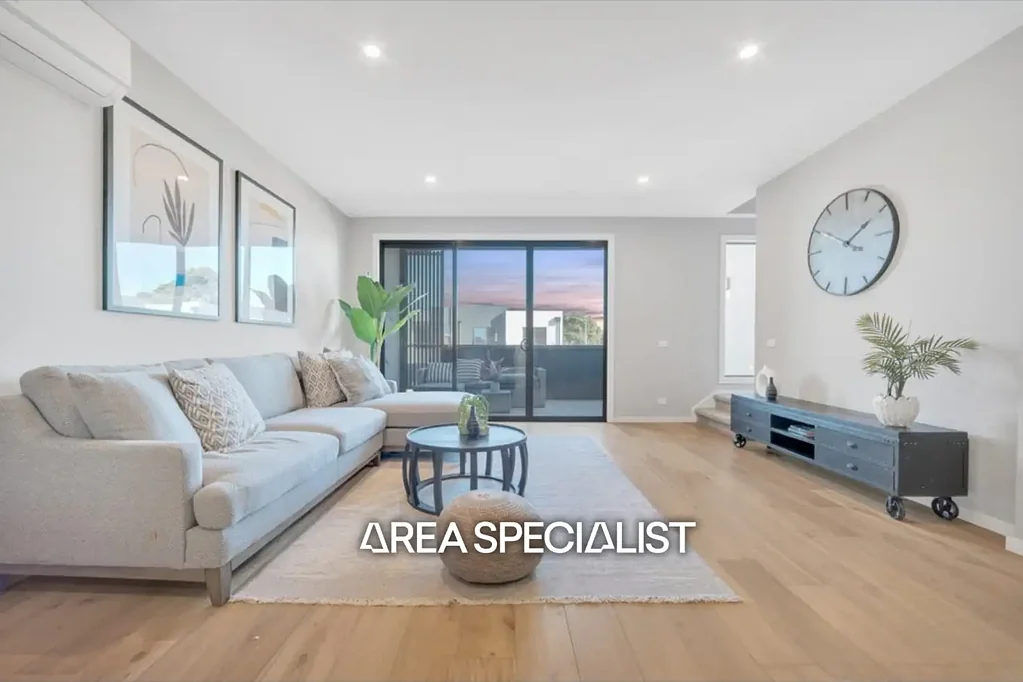 The Brief: Contemporary Four-Bedroom Residence with Two Master Suites