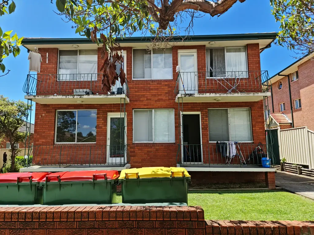 Two Bedroom Unit For Rent at Lakemba