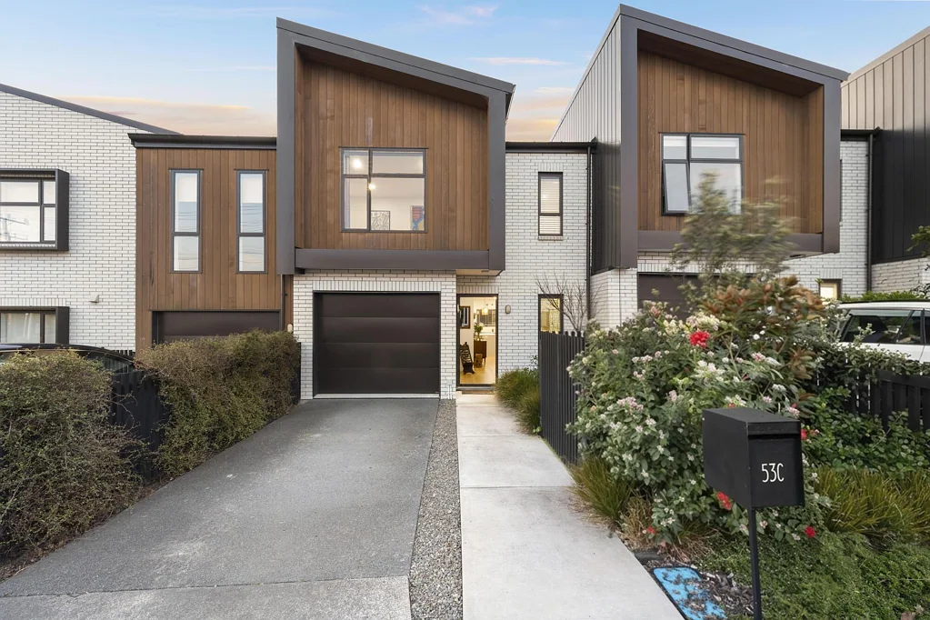 Belmont 4બેડરૂમ Stunning Quality. Exceptional Living.