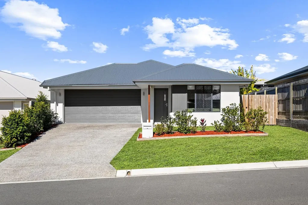 18 Sunflower Court, Ripley, QLD 4306