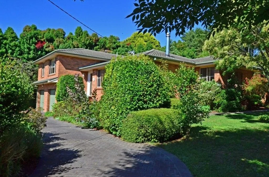 4 Devonshire Road, Robertson, NSW 2577