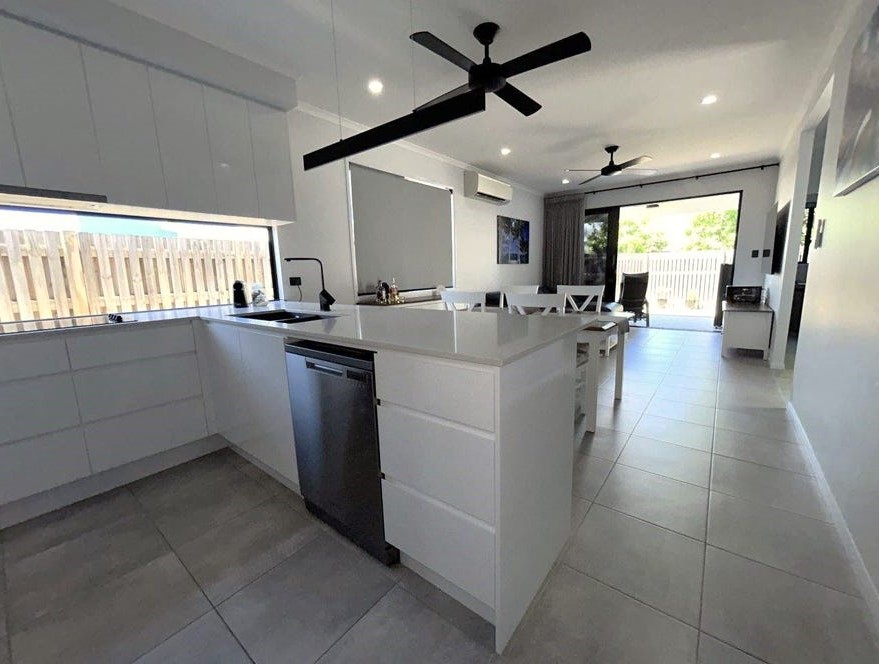 44 MASTHEAD AV, BURDELL QLD 4818, 0房, 0浴, House