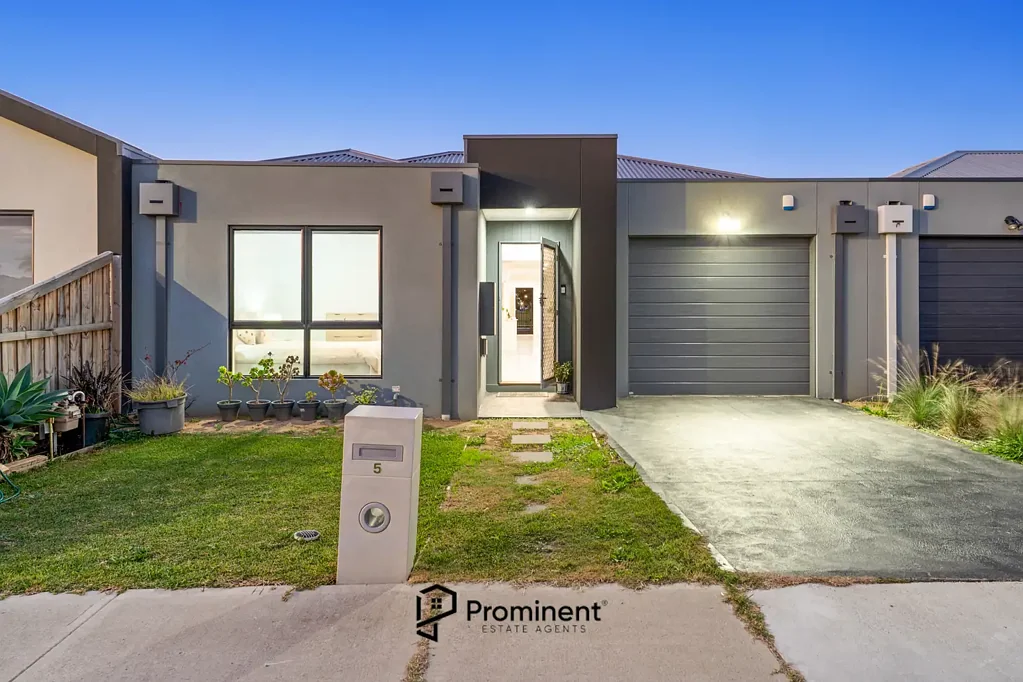 5 Redmill Terrace, Cranbourne East, VIC 3977