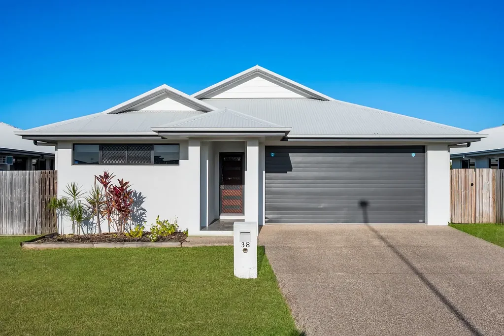 Family home in Burdell