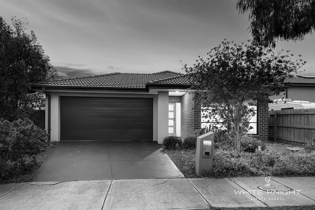 4 Riders Circuit, Aintree, VIC 3336