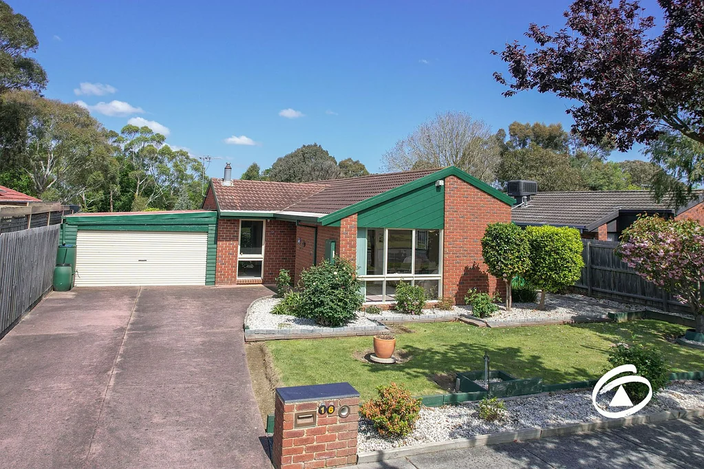 16 Ashfield Drive, Berwick, VIC 3806