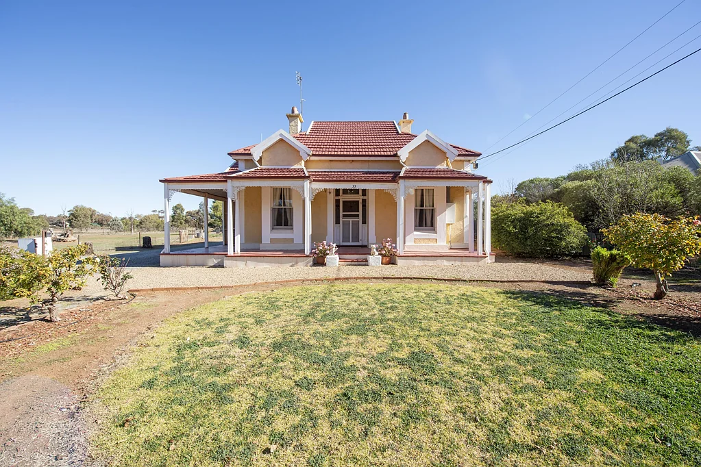 33 Government Road, Orroroo, SA 5431