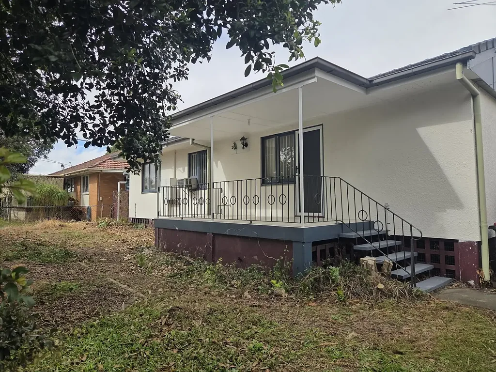 Spacious Family Home with Large Entertaining Deck
