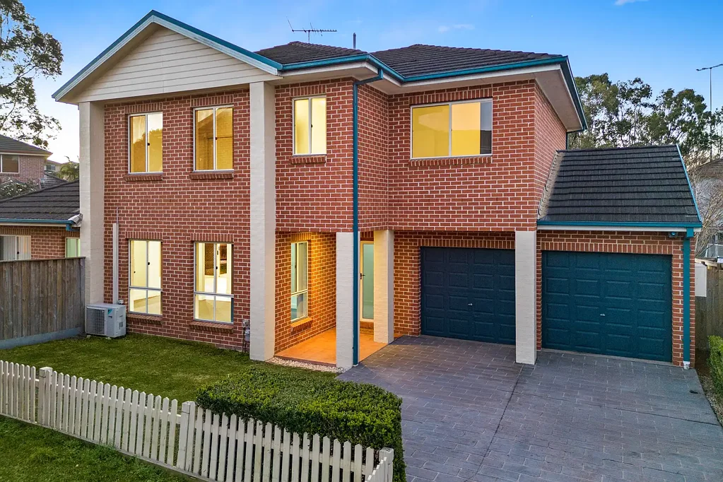 7 Lochview Crescent, Mount Annan, NSW 2567