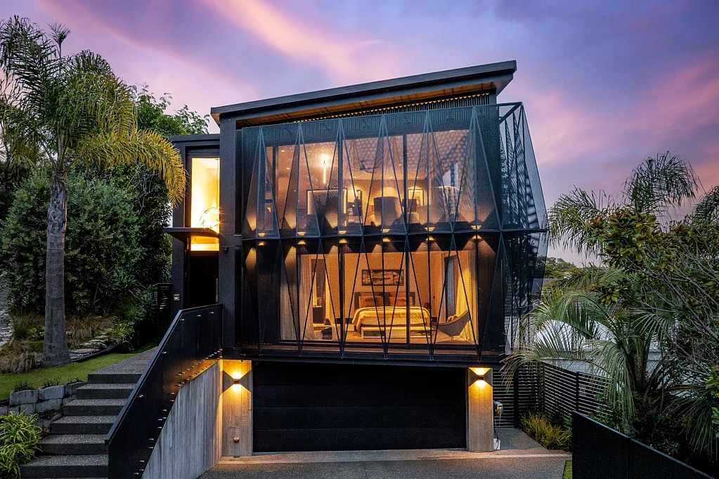 Nelson City 3房  Luxury Lifestyle - Vendors Ready to Move On