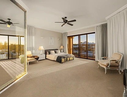46 King Arthurs Court, Paradise Point, QLD 4216, 5房, 5浴, 独立屋