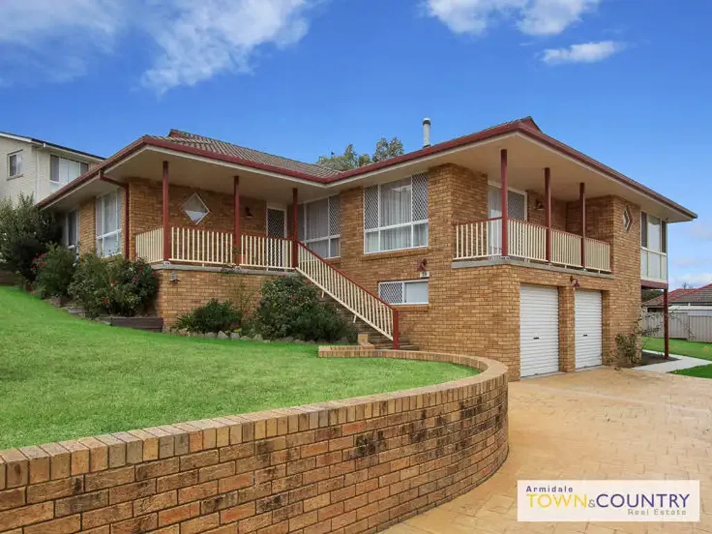 28 McCarthy Crescent, Armidale, NSW 2350