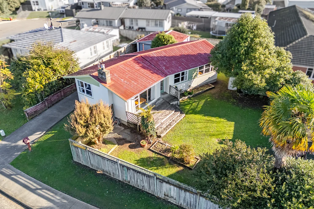 34 Mountbatten Grove, Clouston Park, Upper Hutt, Wellington
