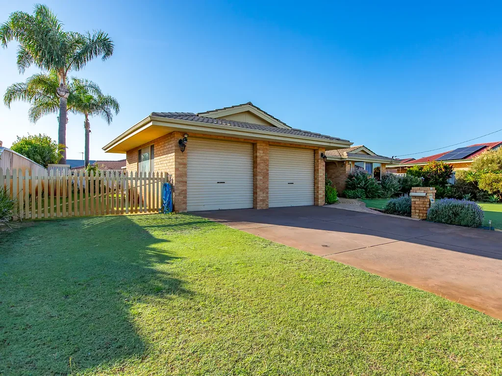 East Bunbury 4 Bedroom Dress Circle Family Home