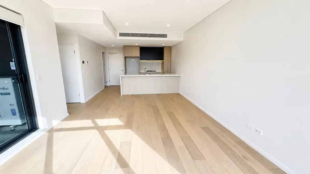 Two Bedroom Apartment | Walk to Tallawong Metro Station