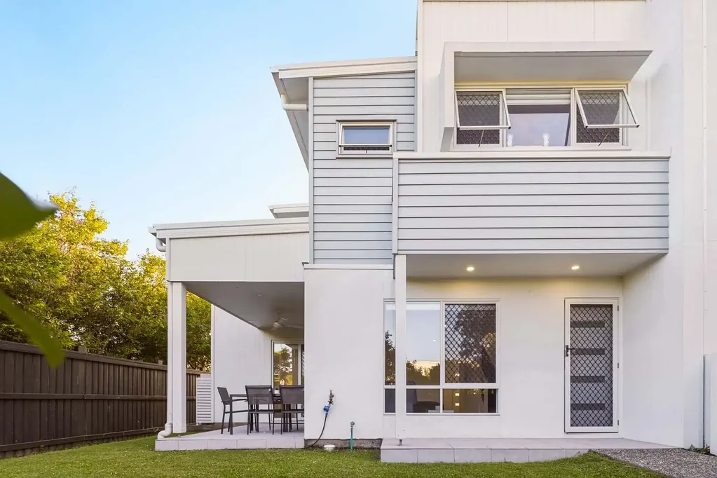 Palmview 4 Slaapkamer Open Plan Living in the Heart of Harmony
