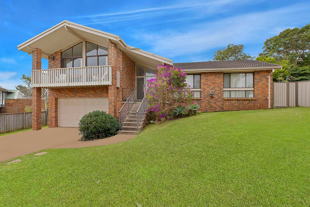 6 Parklands Close, Bateau Bay, NSW 2261