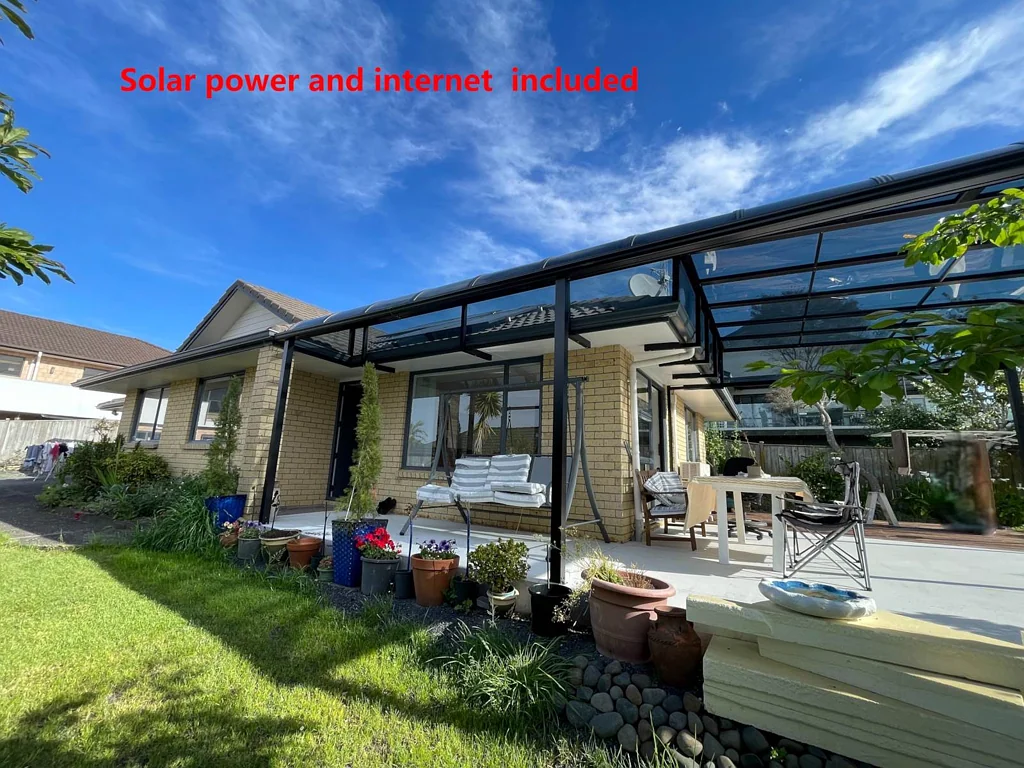 3 Bedroom home in Flat Bush, with solar power ...