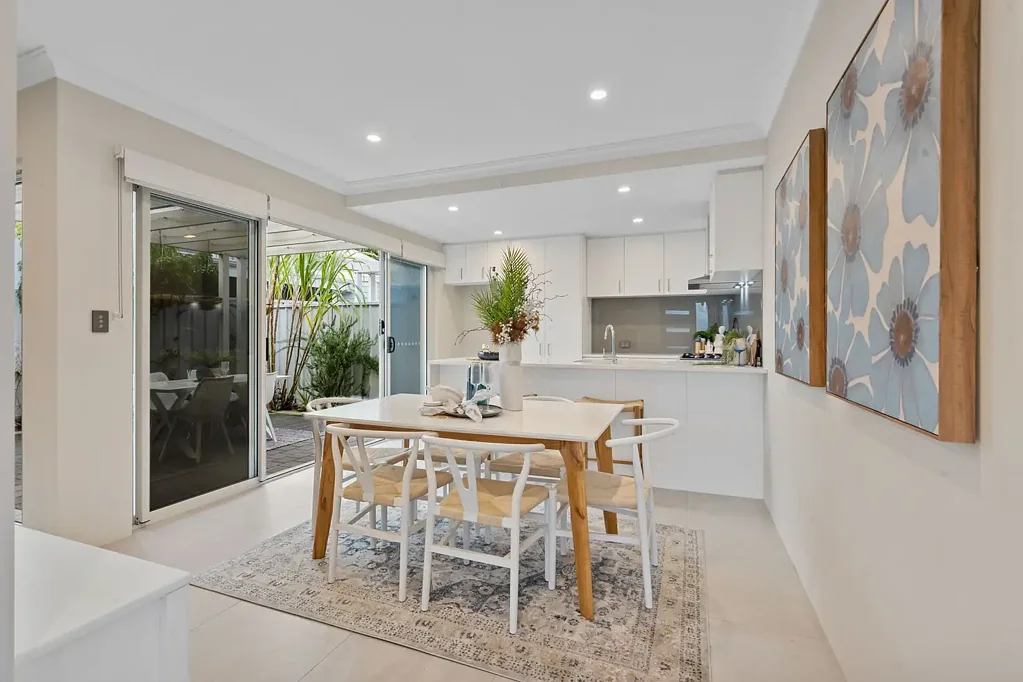 Willagee 3 Slaapkamer Modern Comfort and Modern Lifestyle - The Perfect All Rounder