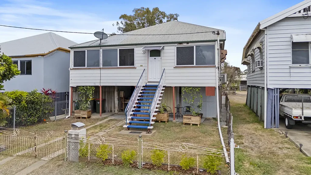 Depot Hill 3कमरा Highset Home with Plenty of Potential