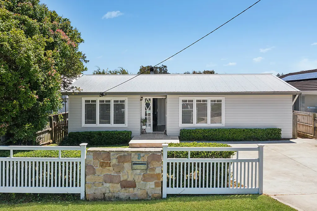 3 Alistair Avenue, Forresters Beach, NSW 2260
