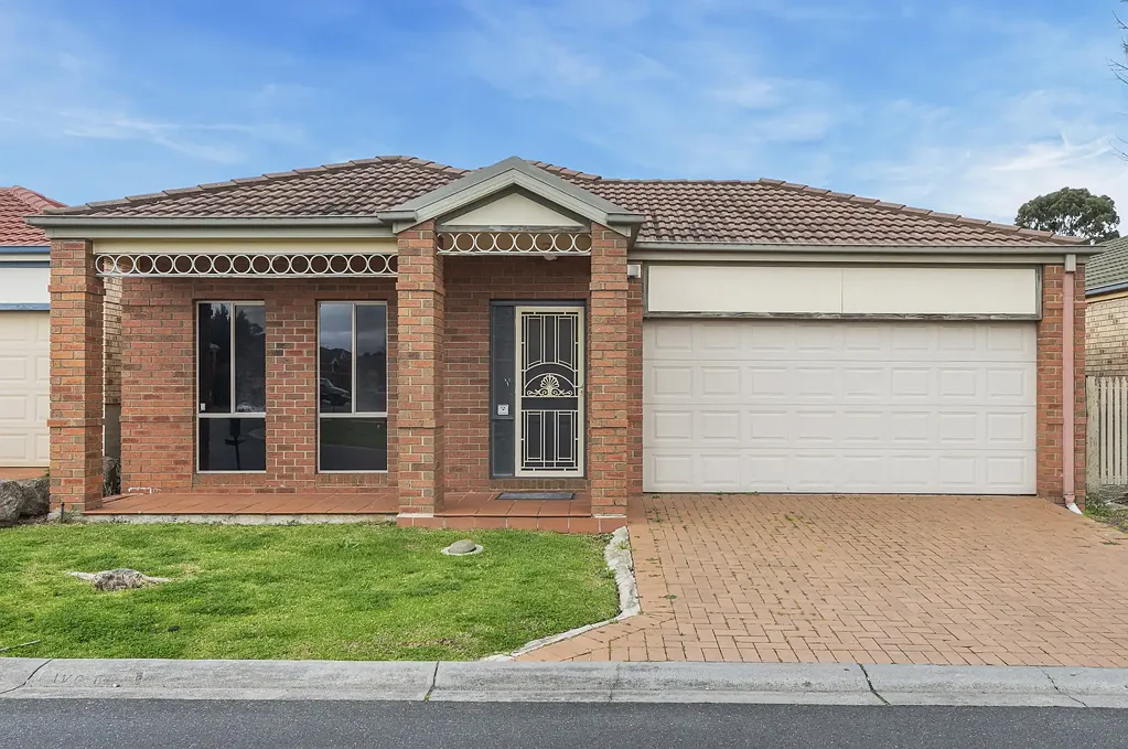 Taylors Hill 3房 宽敞的家庭生活空间，带两个独立起居区 Spacious Family Living with Two Separate Living Zones