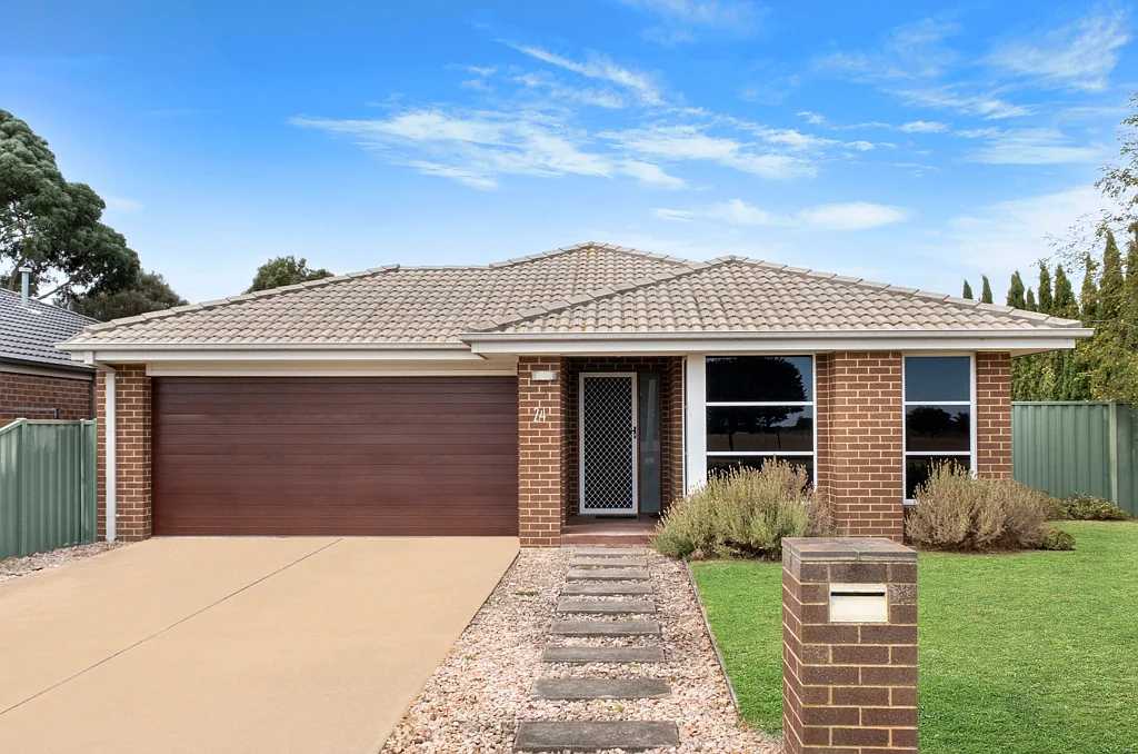 24 Nine Mile Creek Road, Koroit, VIC 3282