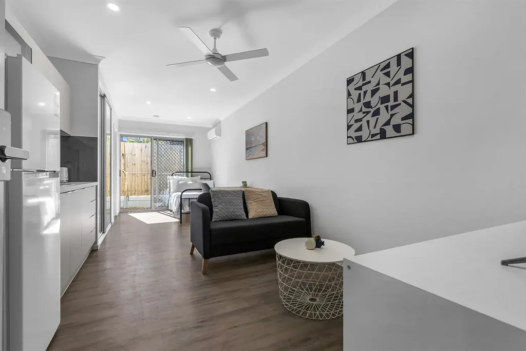 Brand New Fully Furnished 1-Bedroom Apartment – All Bills Included – Walk to Train!