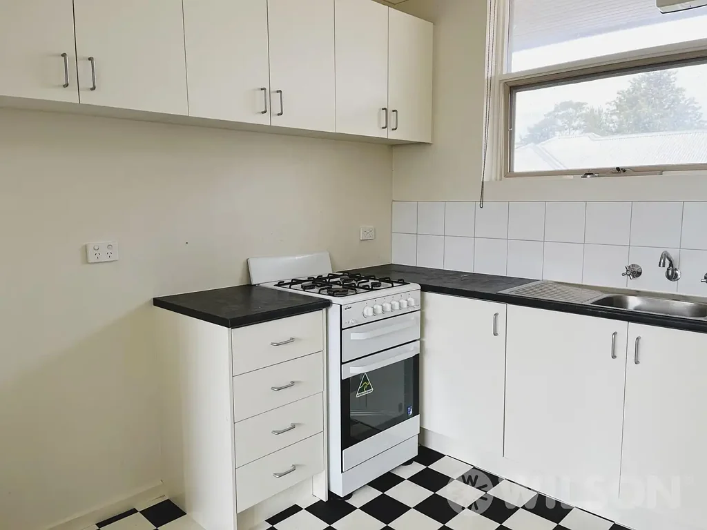 Easy care living within close proximity to Chadstone Fashion capital