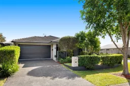 65 Waterline Boulevard, Thornlands