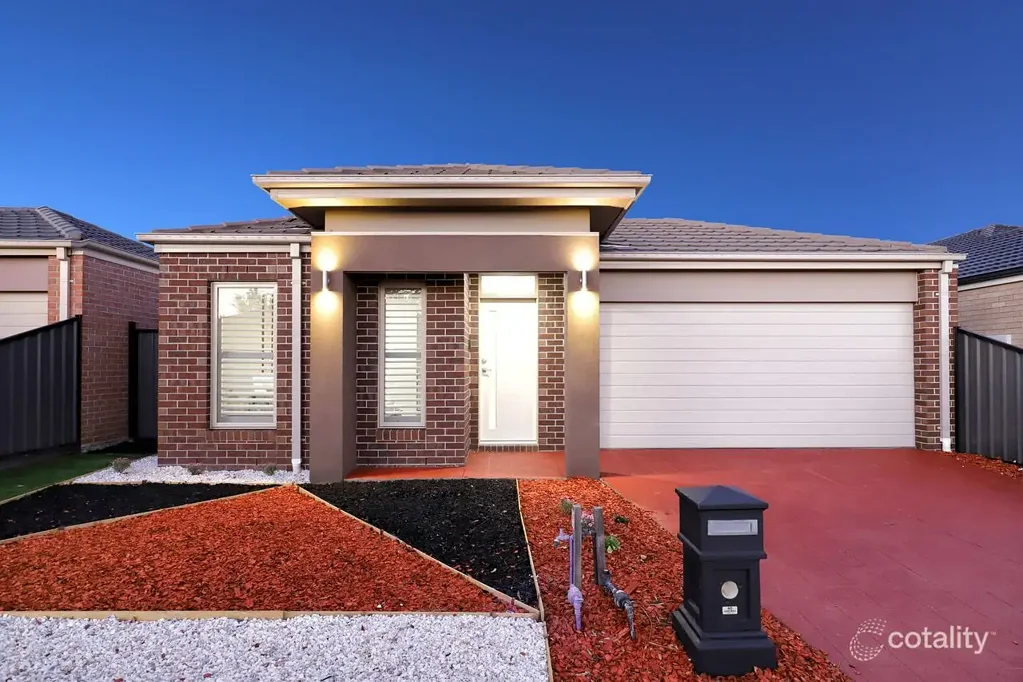Impressive Family Living in the Heart of Highlands Estate