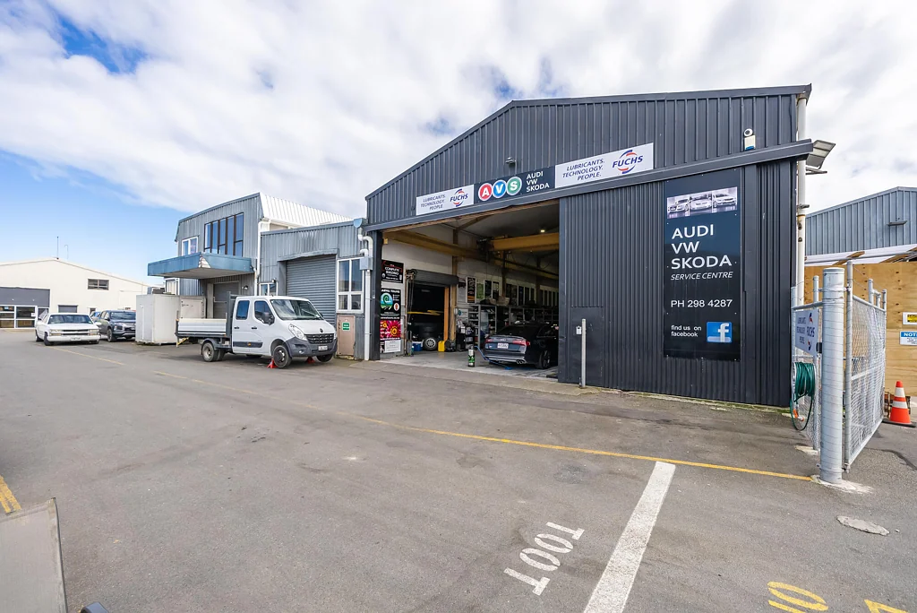 Paraparaumu High Stud Warehousing/Workshop